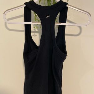 Alo black tank
